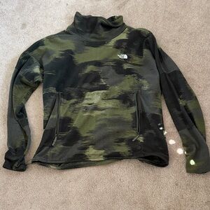 The North Face Olive Green & Black Brushstroke Pullover